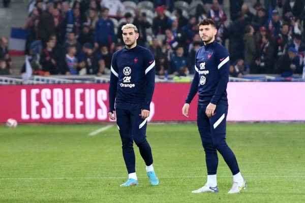 Tờ báo nhóm: Lucas và Teo Ushe