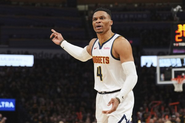 Thiếu trại đào tạo NBA lần đầu